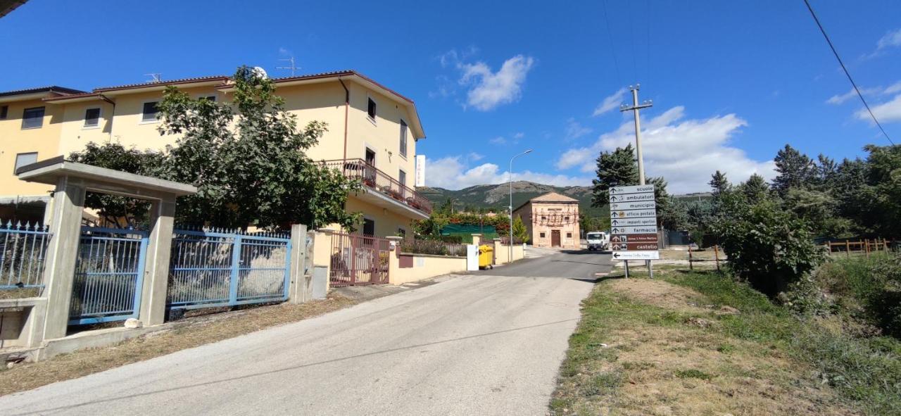 Complesso Turistico Aurora - Appartamenti Poggio Picenze Exteriör bild