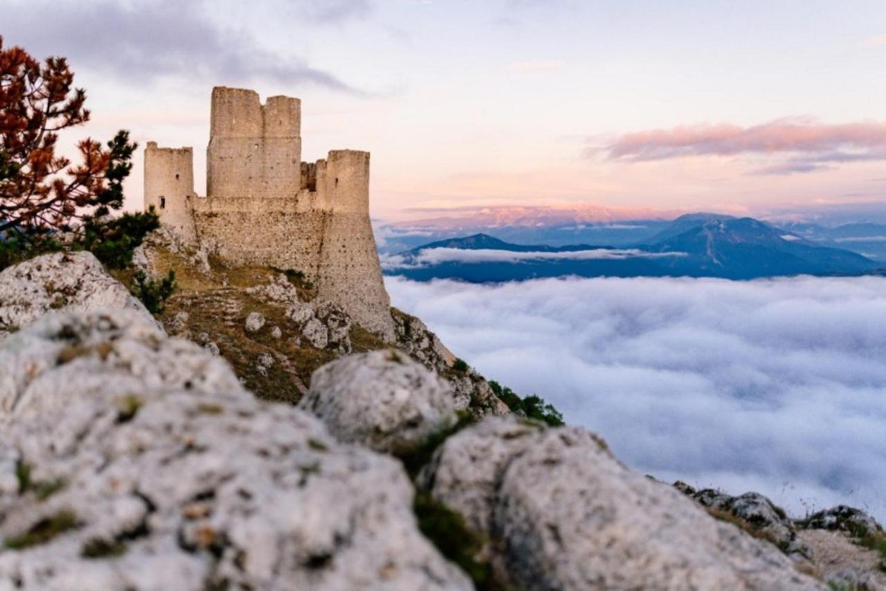 Complesso Turistico Aurora - Appartamenti Poggio Picenze Exteriör bild