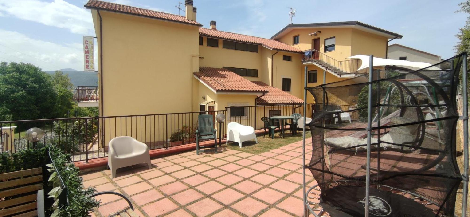 Complesso Turistico Aurora - Appartamenti Poggio Picenze Exteriör bild