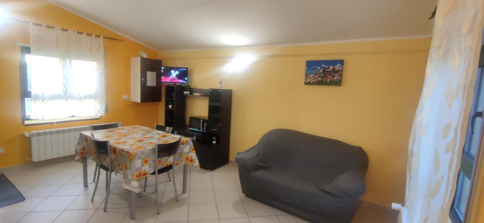Complesso Turistico Aurora - Appartamenti Poggio Picenze Exteriör bild